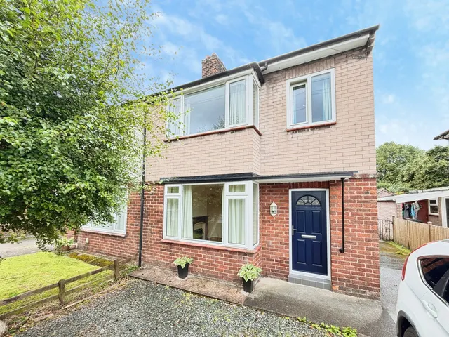 Dunmail Drive, Carlisle, CA2 6DF, photo 1