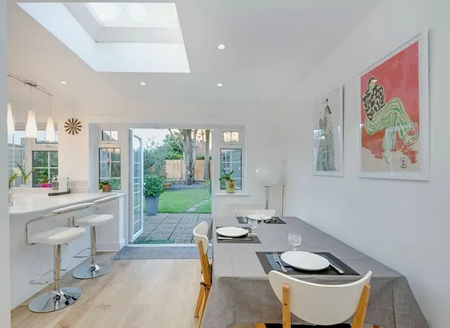 Photo 3 — Perivale Lane, Ealing, UB6