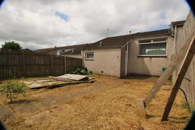 Maree Drive, Condorrat, G67 4LR, photo 1