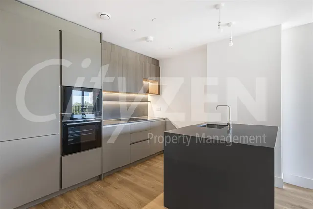 2 Maple Mews, London, E3 4ZB, photo 1