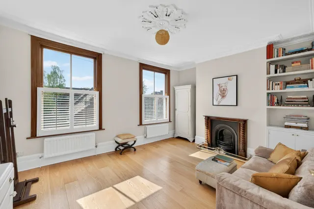 Westbourne Road, Islington, N7, photo 1