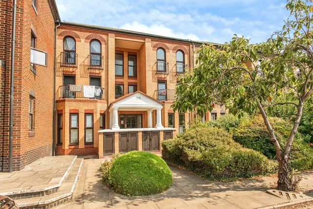 Marks Court, Southend-on-Sea, SS1, photo 1