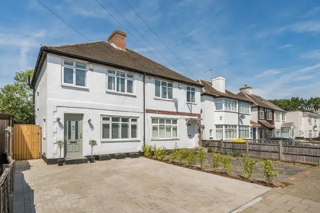 Hilda Vale Road, BR6, photo 1