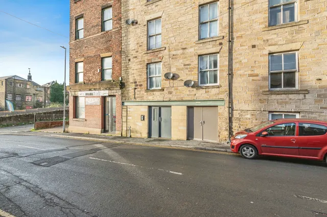 Old Westgate, Dewsbury, WF13, photo 1