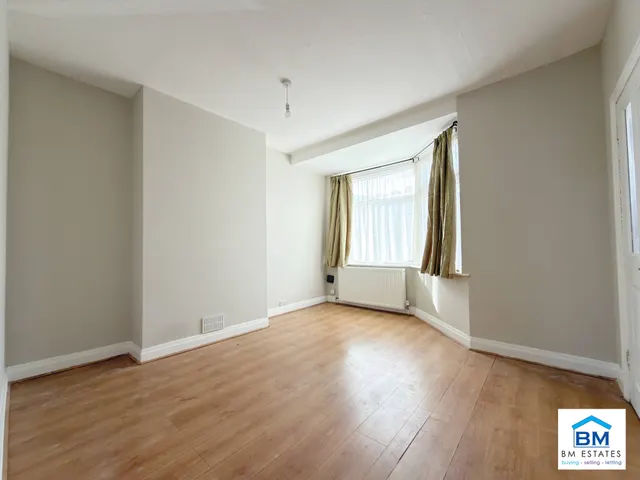 St. Saviours Road, Leicester, LE5, photo 2