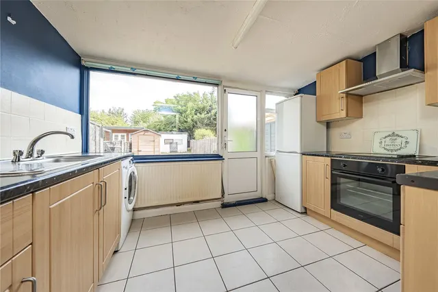 Rutland Road, Hayes, UB3, photo 3