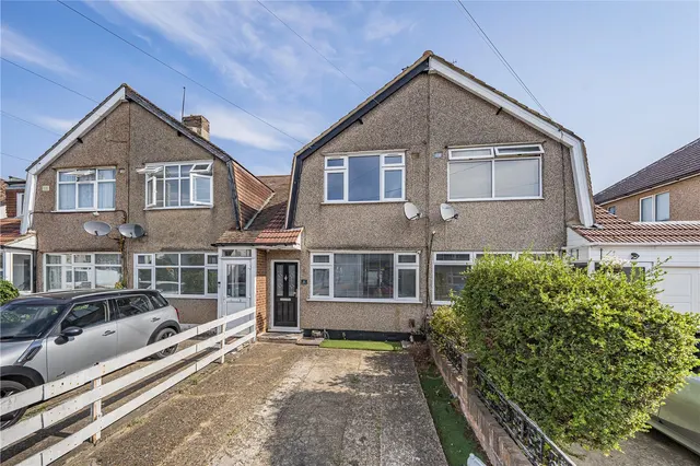 Rutland Road, Hayes, UB3, photo 1