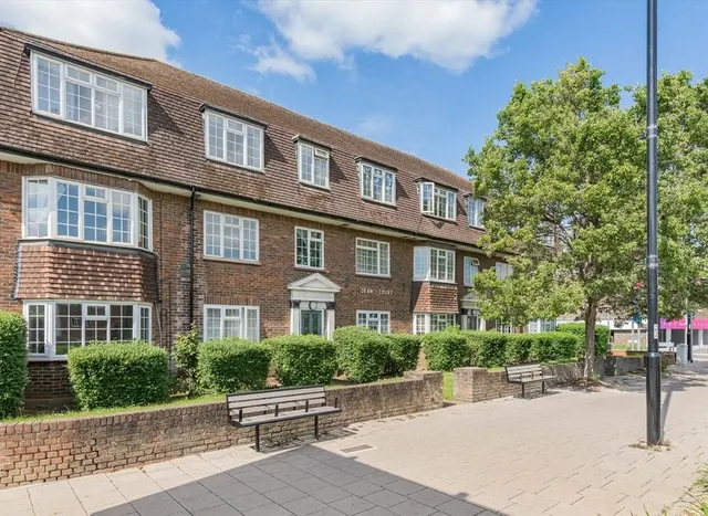 Kingston Road, Surbiton, KT5, photo 1