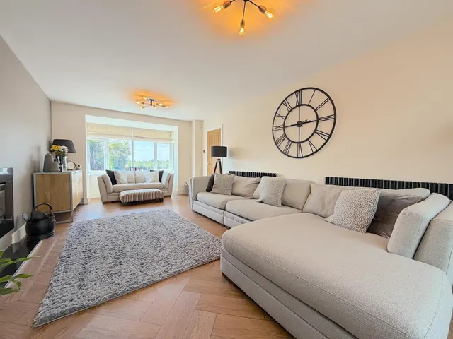 Photo 3 — Cannock Road, Westcroft, Wolverhampton, WV10