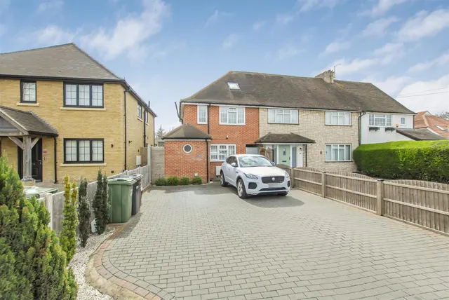 Mount Pleasant Lane Bricket Wood, St. Albans AL2 3XD, photo 1