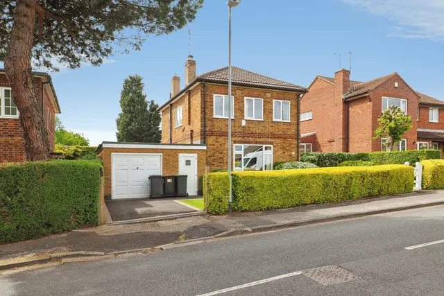 David Grove, Beeston, Nottingham, Nottinghamshire, NG9, photo 1