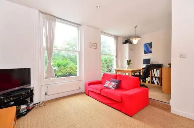 Photo 3 — Ground Floor, 1 Palliser Road, London