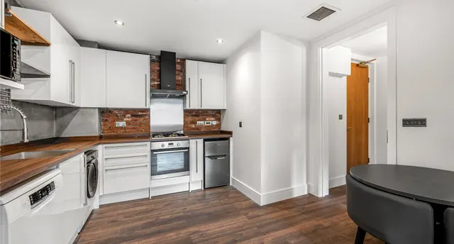 West Central Street, Bloomsbury, WC1A, photo 1