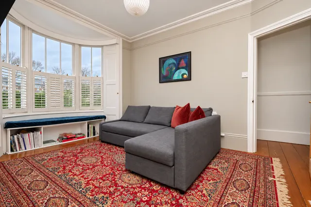 Spencer Square, Ramsgate, CT11, photo 3