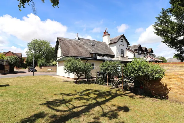 High Street, Walkern, SG2, photo 2
