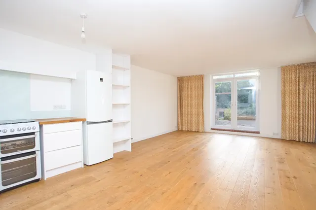 Grimston Gardens, Folkestone, CT20, photo 2