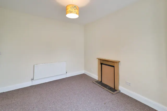 Photo 3 — Caerwys Grove, Birkenhead, CH42