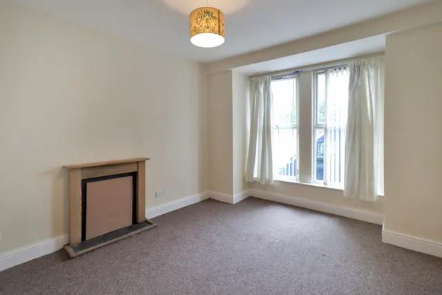 Photo 2 — Caerwys Grove, Birkenhead, CH42