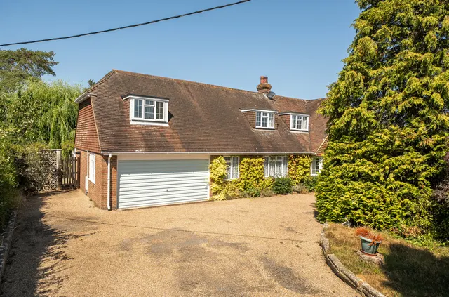 Shrub Lane, Etchingham, TN19, photo 3
