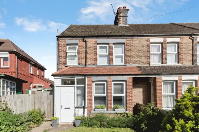 London Road, Bexhill-On-Sea, photo 1