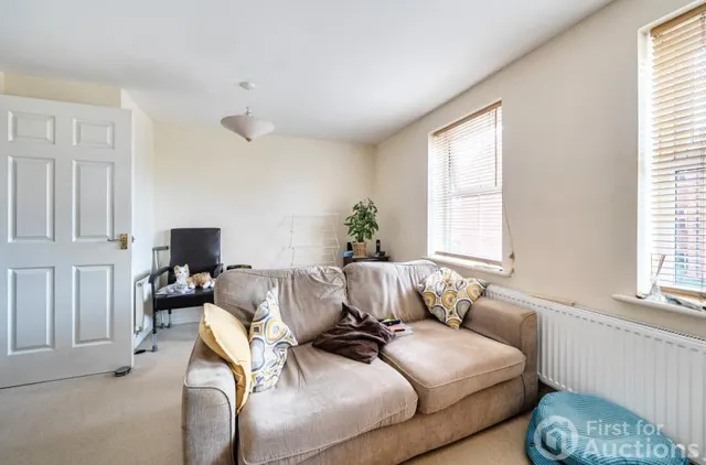 Bodill Gardens, Hucknall, NG15, photo 2