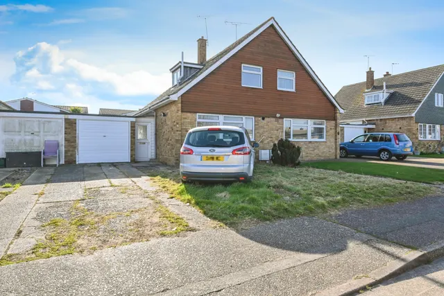 Linnets, Clacton-on-Sea, Essex, CO15, photo 1