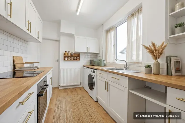 Photo 2 — Croft Road, Nuneaton, CV10