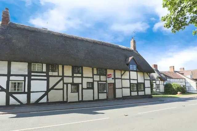 Evesham Road, Norton, WR11, photo 1