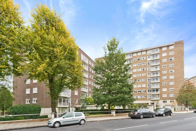 Sheringham, St. John's Wood Park, NW8, photo 1
