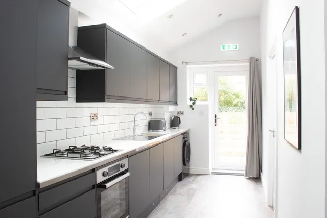 Salisbury Street, Beeston, NG9, photo 2