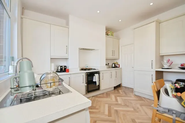 Photo 3 — Bowness Road, Walkley, S6