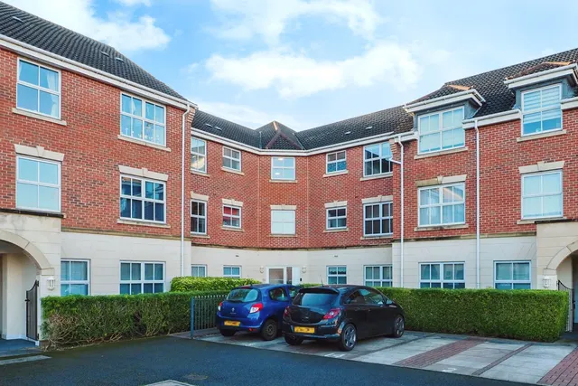 Photo 2 — Robinson Court, Chilwell, Beeston, Nottingham, NG9