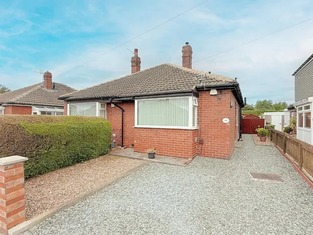 Leysholme Crescent, Wortley, LS12, photo 1