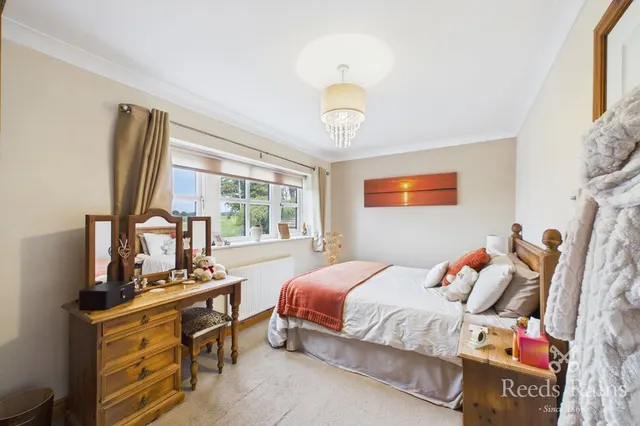 Netherton Lane, Netherton, WF4, photo 3
