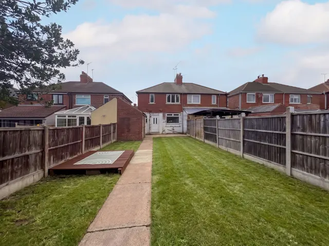 Anston Avenue, Worksop, S81, photo 2