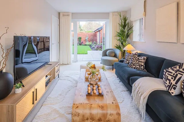 Amersham Road, HP15, photo 3