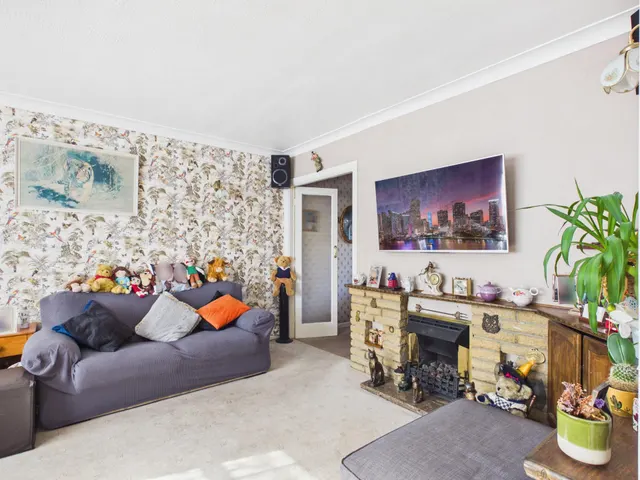 Cromwell Road, Stevenage, SG2, photo 3