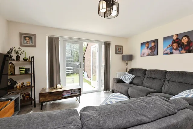 Maurice Shill Close, Stonehouse, GL10, photo 2