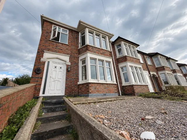 Radford Road, CV6, photo 1