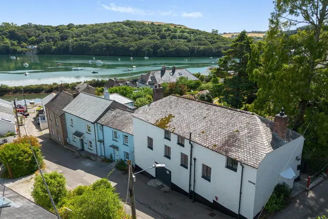 Fore Street, Golant, photo 2