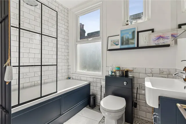 Kettering Street, London, SW16, photo 1