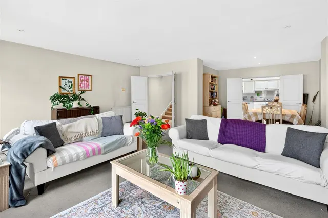 Spencer Place, Canonbury N1 2AX, photo 1