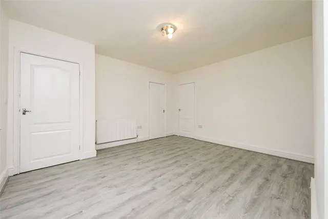 Haselbeech Crescent, Liverpool, L11, photo 3