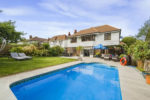 Upperton Road, Sidcup, DA14, photo 2