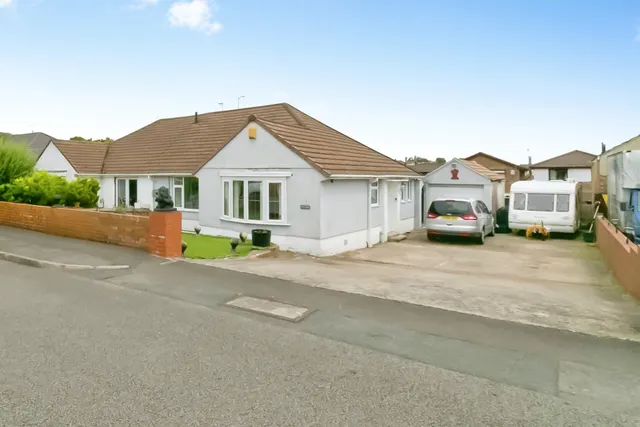 Pencoedtre Road, Barry, CF63, photo 3