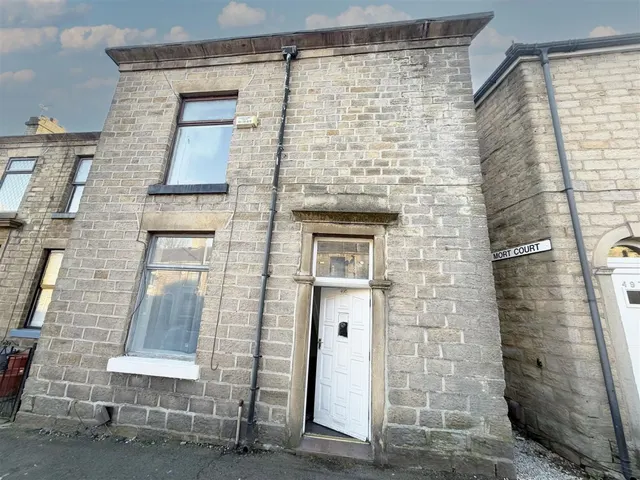 Halliwell Road, Bolton, BL1, photo 2