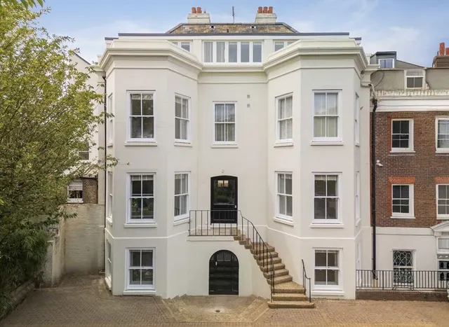 Church Street, Isleworth, TW7, photo 1