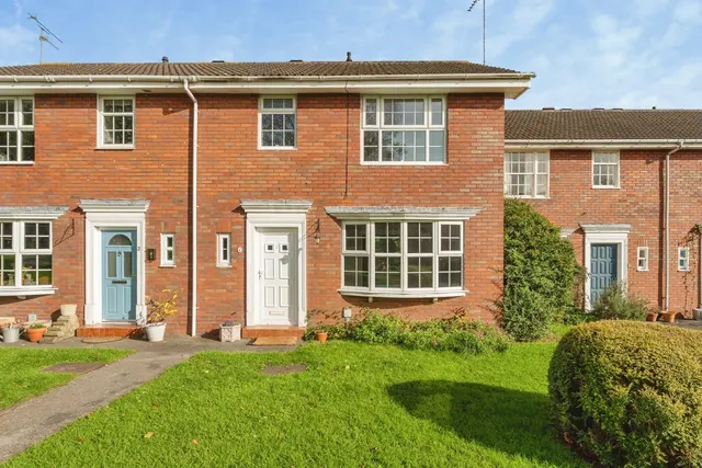 Pinfold Court, Chester, CH4, photo 1