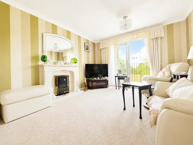 Durweston Walk, Bristol, BS14, photo 2