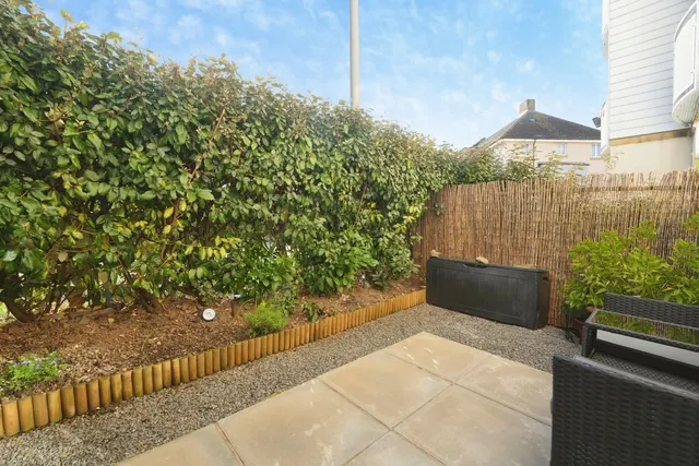 Photo 2 — Arnold Road, Mangotsfield, Bristol, BS16